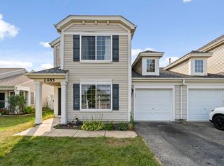 2485 Roxbury Ln, Montgomery, IL 60538