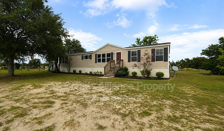 13406 Duck Lake Canal Rd — Photo 1