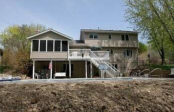 1st image of 1409 Muir Ln