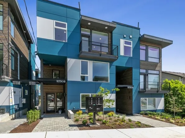 9732A Woodlawn Ave N, Seattle, WA 98103