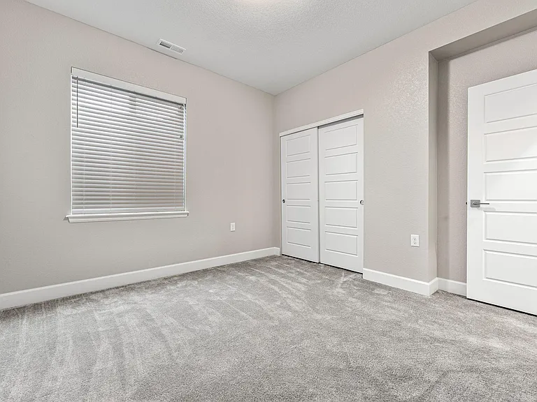 Shawnee Ln — Photo 16