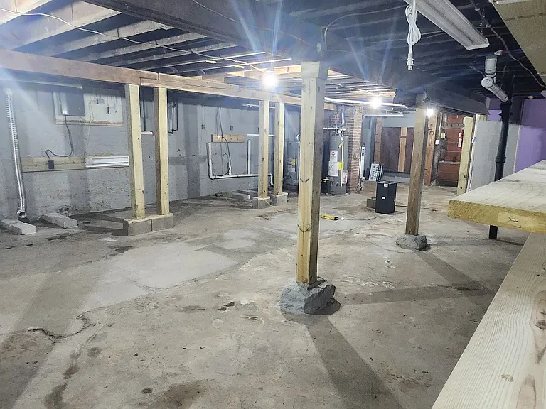 102 Franklin St #4 — Photo 13