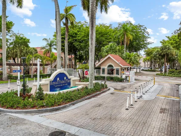 15821 SW 104th Ter, Miami, FL