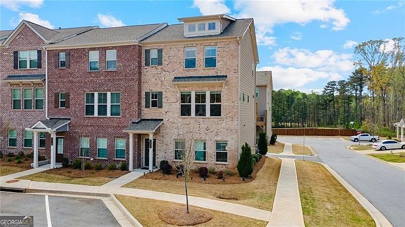 1st image of 3420 Reagan Way