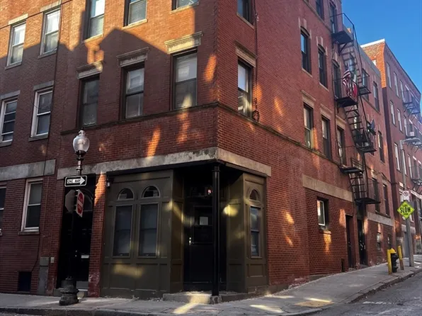 200 Salem St #1, Boston, MA 02113