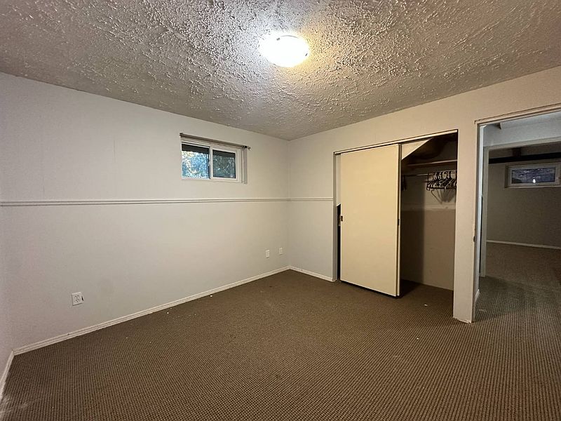 Peterborough Apartment for rent - 5 Bedrooms — photo 3