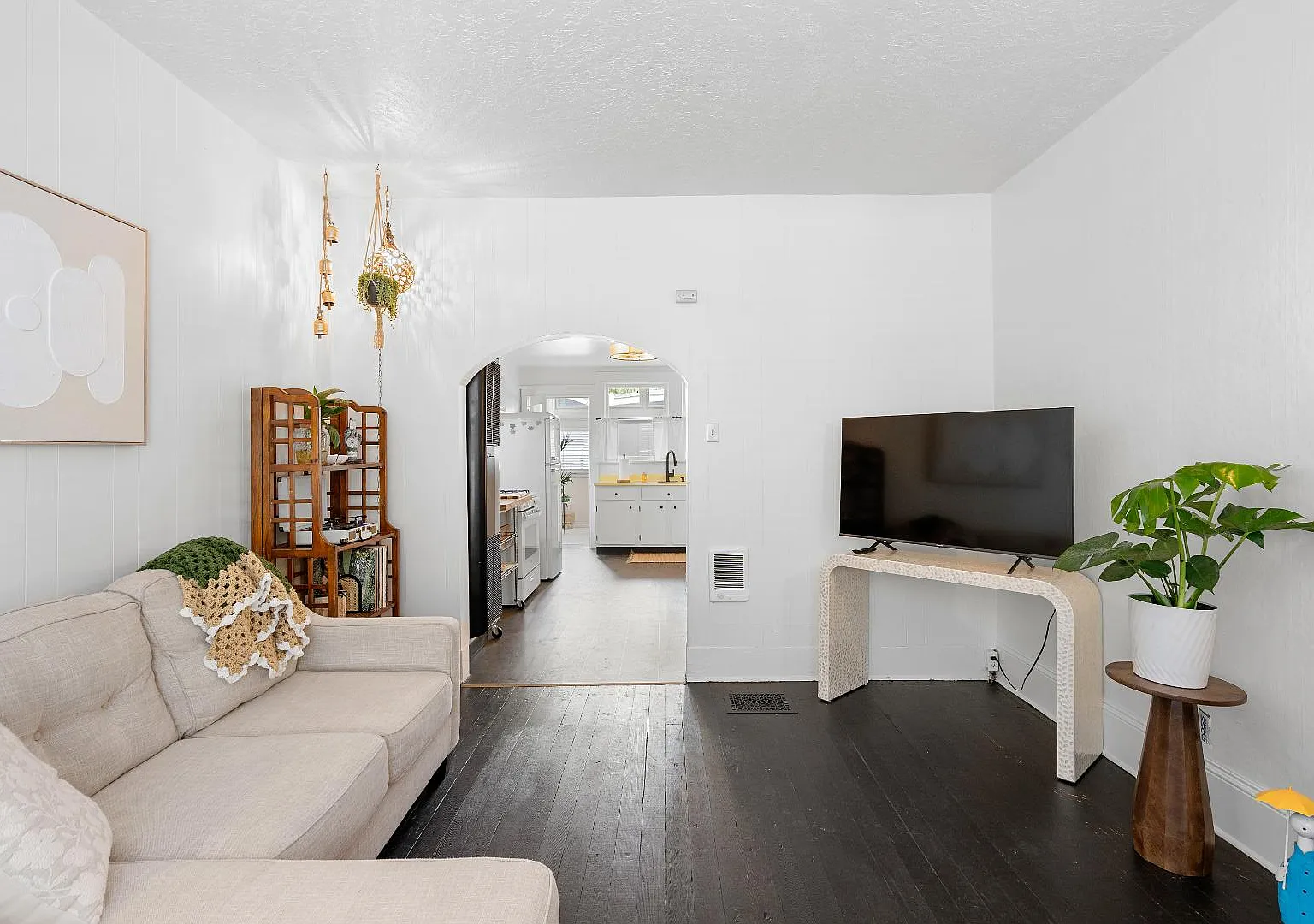 832 SE 29th Ave - Belmont & Hawthorne District — Photo 4