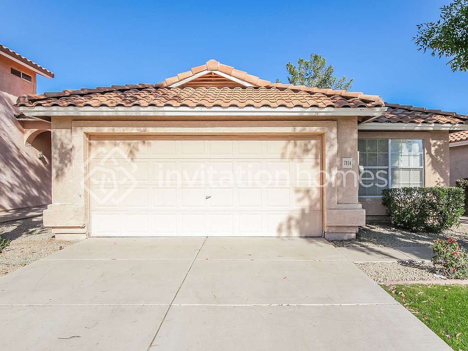 1st image of 7934 W Laurel Ln