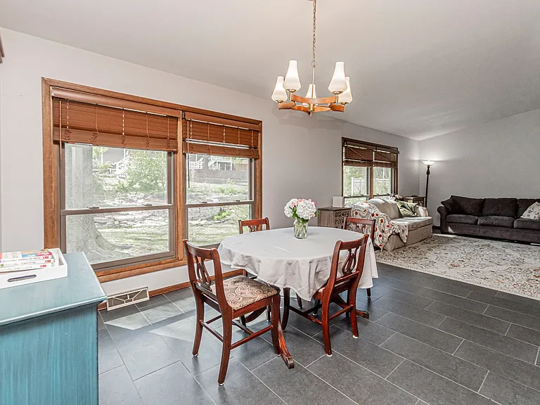 144 S Dartmouth Dr — Photo 8