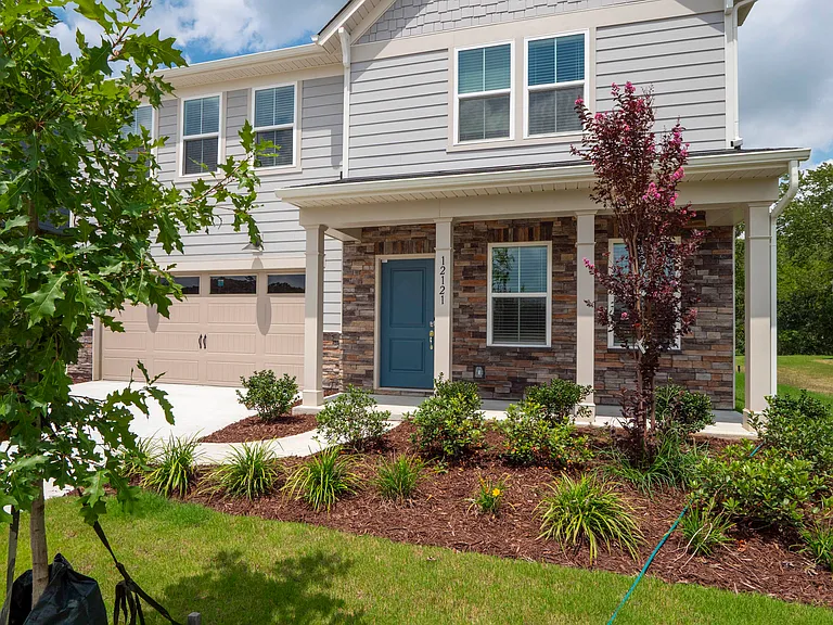 12121 Bradshaw Ct — Photo 4