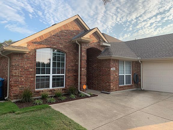 3rd image of 2840 Eganridge Ln
