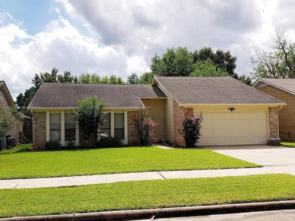 3038 Shawnee Dr