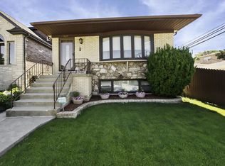 3615 N Paris Ave, Chicago, IL