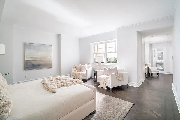 Sold by Stribling | media 15