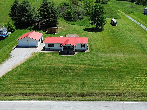 2nd image of 3149 Salt Lick Rd