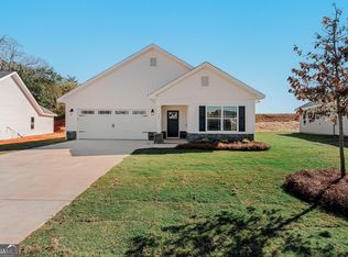 161 Red Tail Cir, Byron, GA 31008