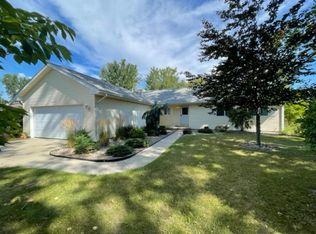 950 Athletic St, Vassar, MI 48768