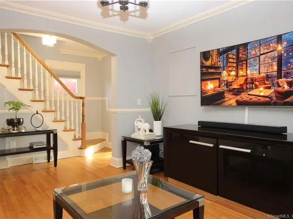 356 Suburban Avenue, Fairfield, CT 06825