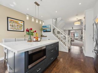 247 Brower Ct, West New York, NJ 07093
