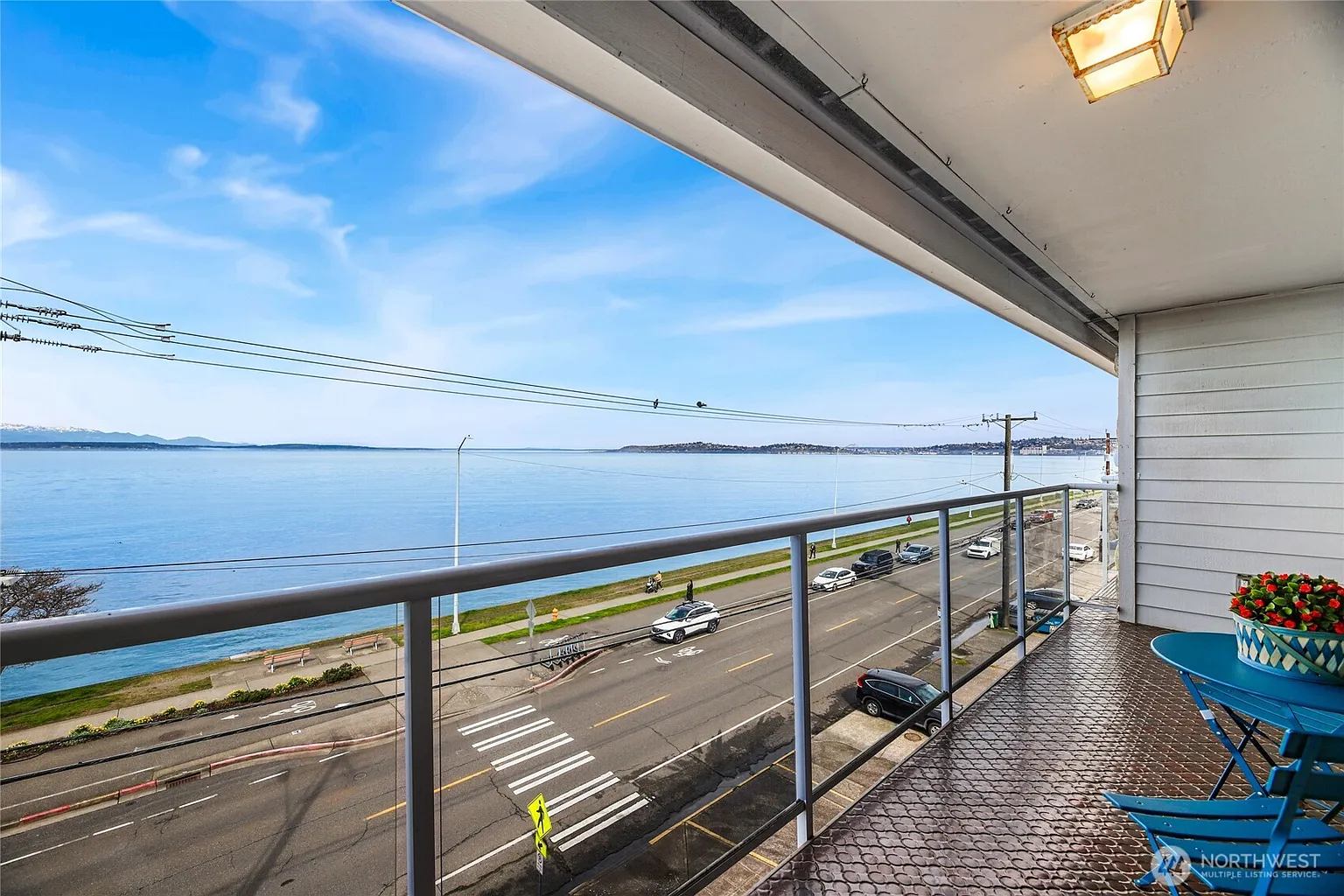 2104 Alki Avenue SW #402 photo 1