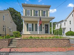 27 Grove St, Cressona, PA 17929