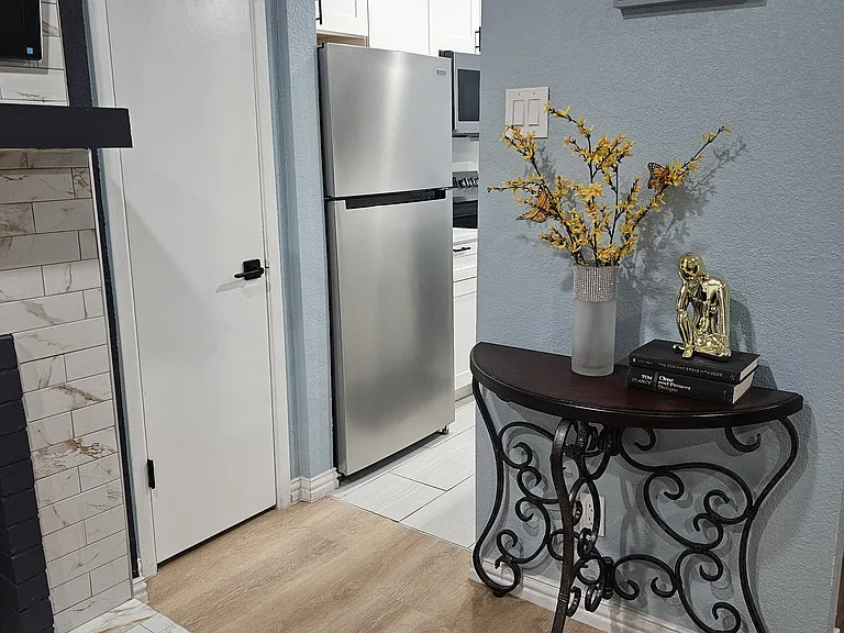 9170 Forest Ln #9170 — Photo 6