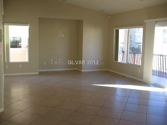 3rd image of 6826 White Crane Ct