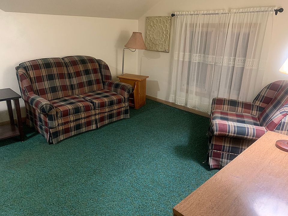 2nd image of 3305 Wright Ave