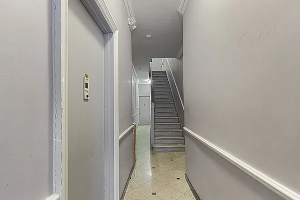 Rented by Platinum Properties | media 13