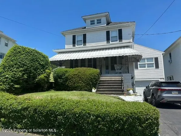 196 Lillibridge St, Peckville, PA 18452