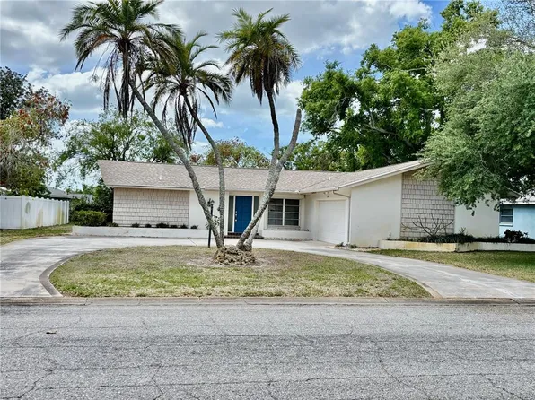 6901 15th Avenue Dr W, Bradenton, FL 34209