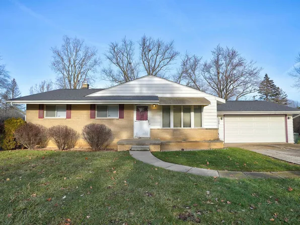 1368 Autumn Dr, Flint, MI 48532