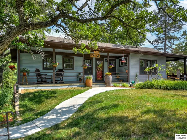 3118 Fillmore St, Omaha, NE 68112