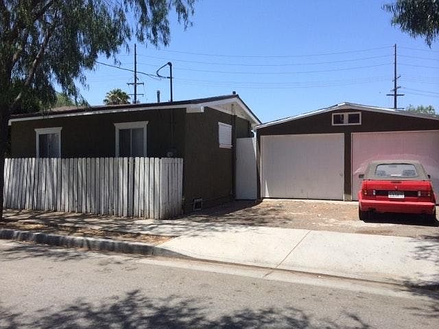 2nd image of 845 E Civic Center Dr