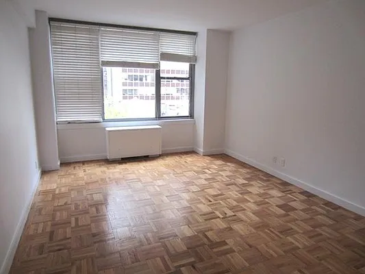 Rented by Mark David | media 30