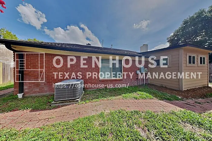 18138 Garden Manor Dr — Photo 18