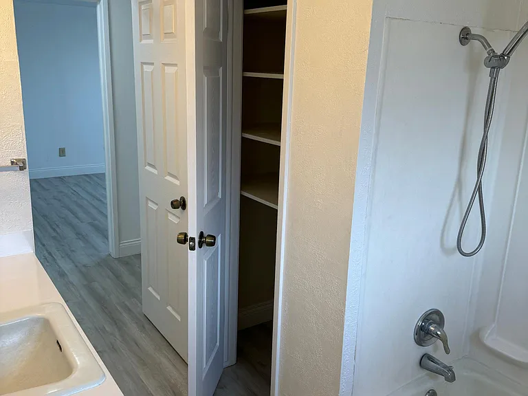Upstairs Bathroom