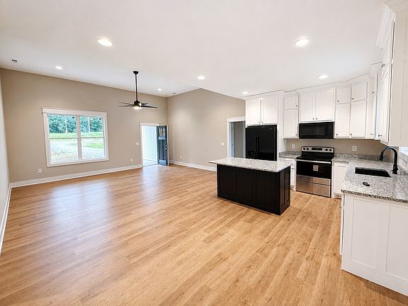 4th image of 71 Dukes Park Rd Lot 7