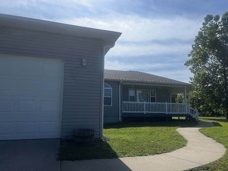 1st image of 366 Oak Brook Estates Ln