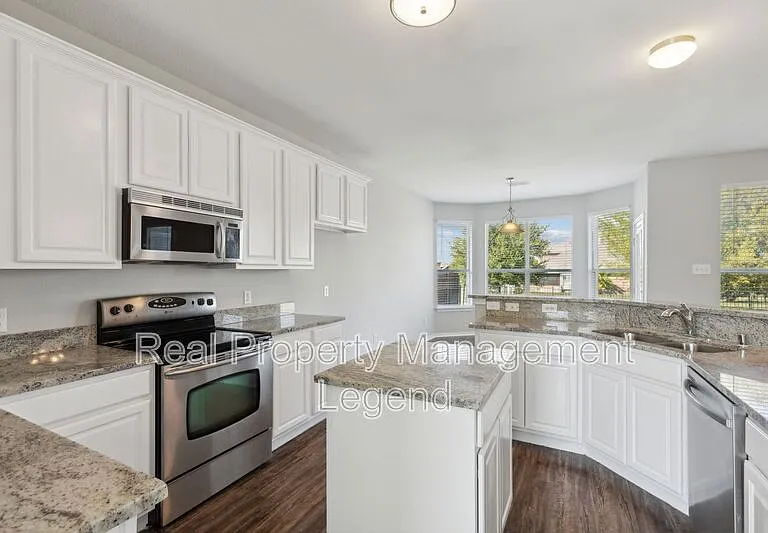 5100 Brookside Dr — Photo 11