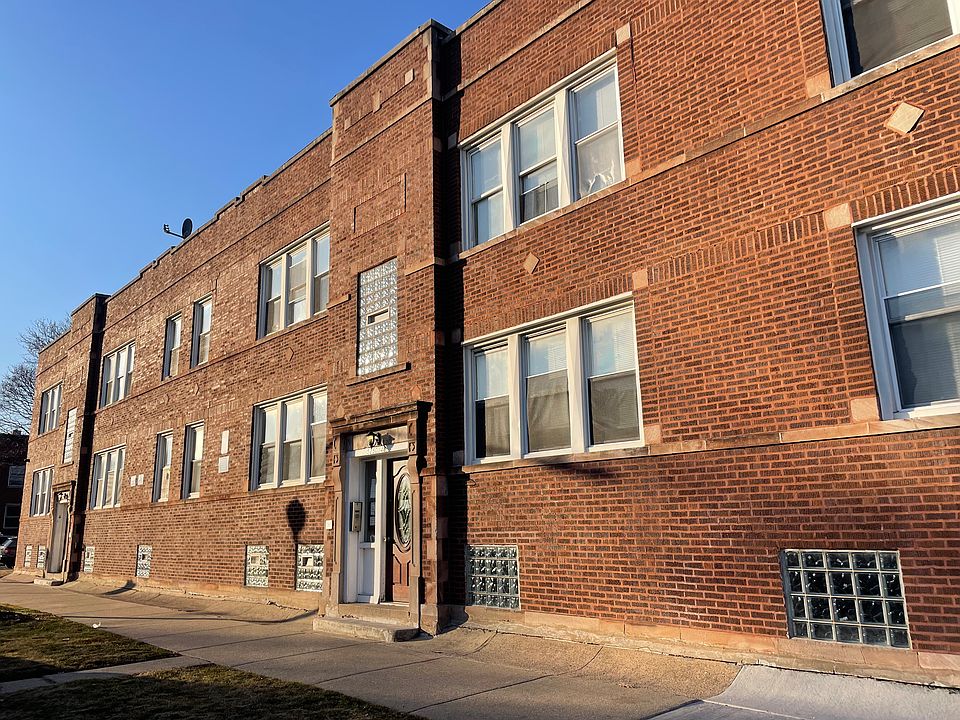 1st image of 5250 W Potomac Ave Unit 1