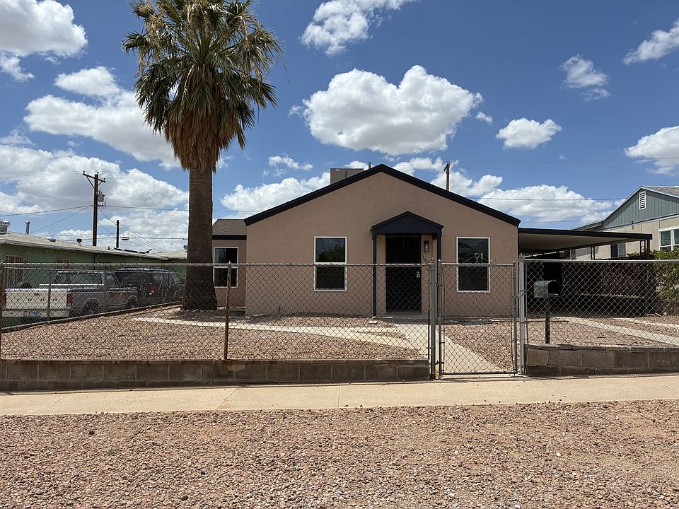 1st image of 3900 McConnell Ave