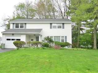 41 Preston Rd, Delmar, NY 12054