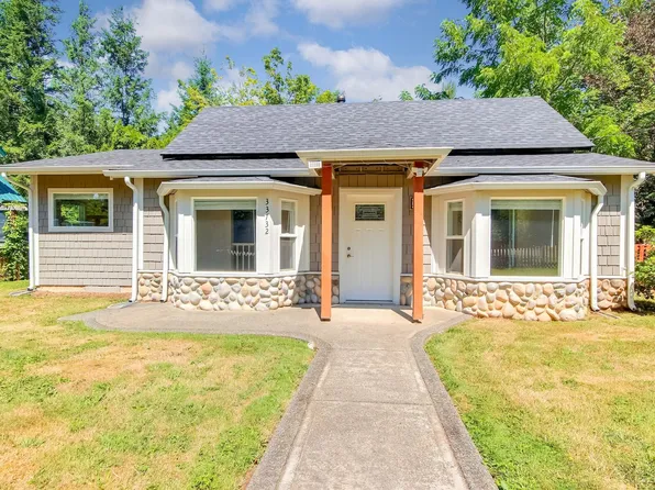 33732 SE Hudson Rd, Ravensdale, WA 98051