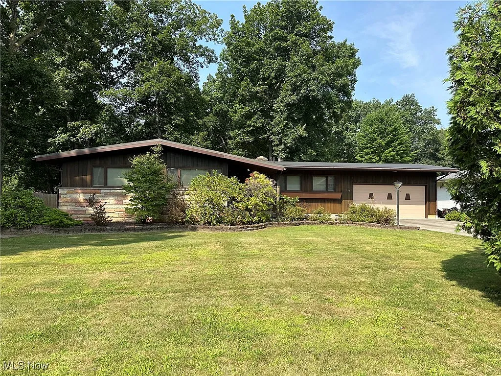 442 Bonnie Brae Ave photo 1
