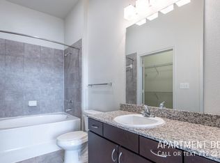 8706 S Main St #403, Houston, TX 77025