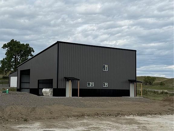 4th image of 7213 White Pine Cir