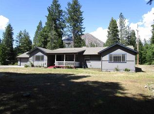 3208 N Old Stage Rd, Mount Shasta, CA 96067