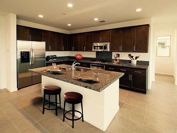 3rd image of 24463 Poinsettia Dr