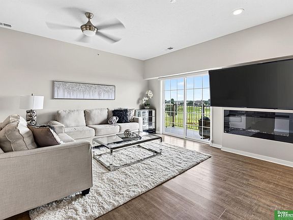 4th image of 5933 N 158th Ct APT 308